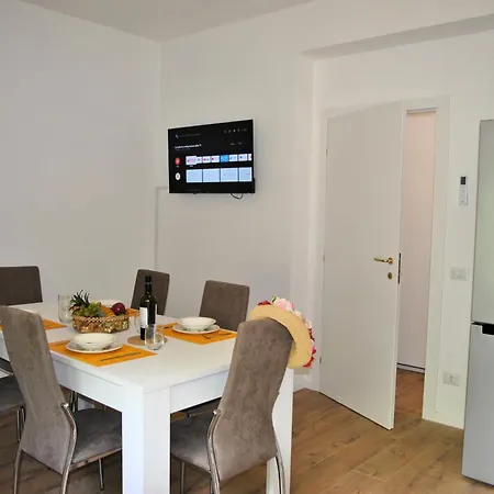 Casa Sofia Air Conditioned Flat 8 Pax * Formia